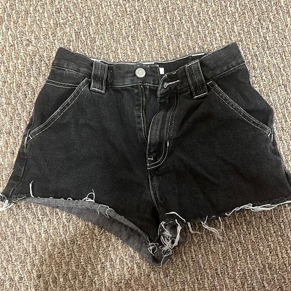 PACSUN BLACK JEAN SHORTS